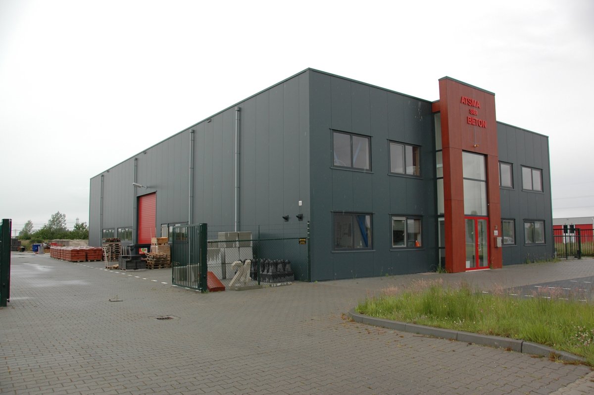Hero image 5
